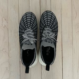 APL Techloom Zipline Sneakers